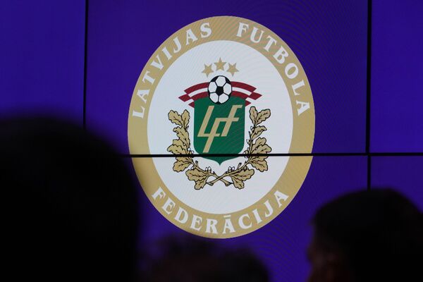 В эти выходные в Латвии стартует новый футбольный сезон В эти выходные в Латвии стартует новый футбольный сезон - Sputnik Латвия