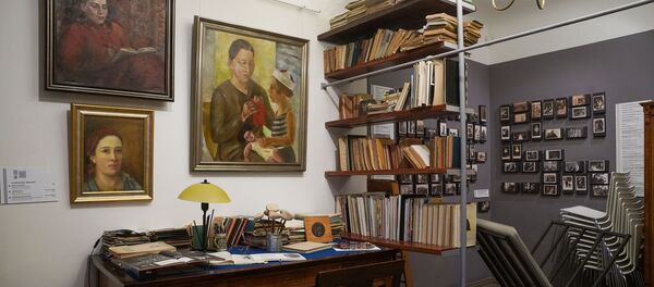 В квартире сохранились аутеничные интерьеры - Sputnik Латвия