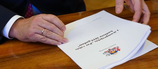 Проект бюджета Латвии на 2019 год Проект бюджета Латвии на 2019 год - Sputnik Latvija