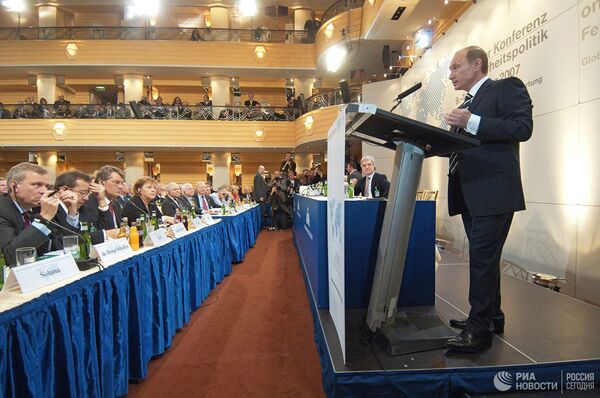 Мечты Горбачева не заменят НАТО. Как Запад нарушил свои обещания Мечты Горбачева не заменят НАТО. Как Запад нарушил свои обещания - Sputnik Латвия