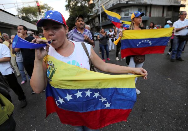 Iebrukuma risks Venecuēlā pieaug, un par to apsūdzēs Krieviju Iebrukuma risks Venecuēlā pieaug, un par to apsūdzēs Krieviju - Sputnik Latvija