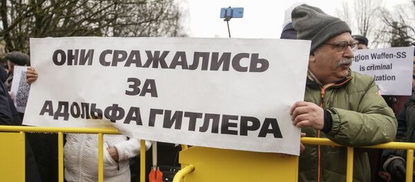 Шествие легионеров в Риге 16 марта 2019 Шествие легионеров в Риге 16 марта 2019 - Sputnik Latvija
