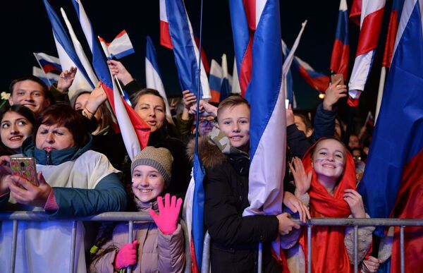 Крым пять лет спустя: как живется полуострову в составе России - Sputnik Латвия