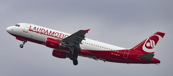 Самолет авиакомпании  Laudamotion - Sputnik Латвия