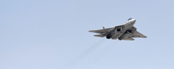 Многофункциональный истребитель Су-57 Многофункциональный истребитель Су-57 - Sputnik Latvija