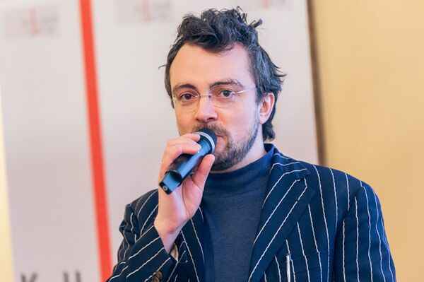 Вадим Левенталь: в русской литературе сейчас рождается что-то определенно новое - Sputnik Латвия