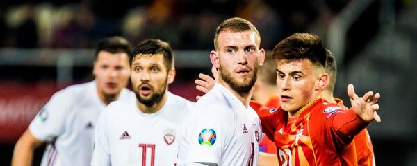Игроки сборной Латвии по футболу в отборочном матче ЧЕ-2020 против команды Северной Македонии - Sputnik Латвия
