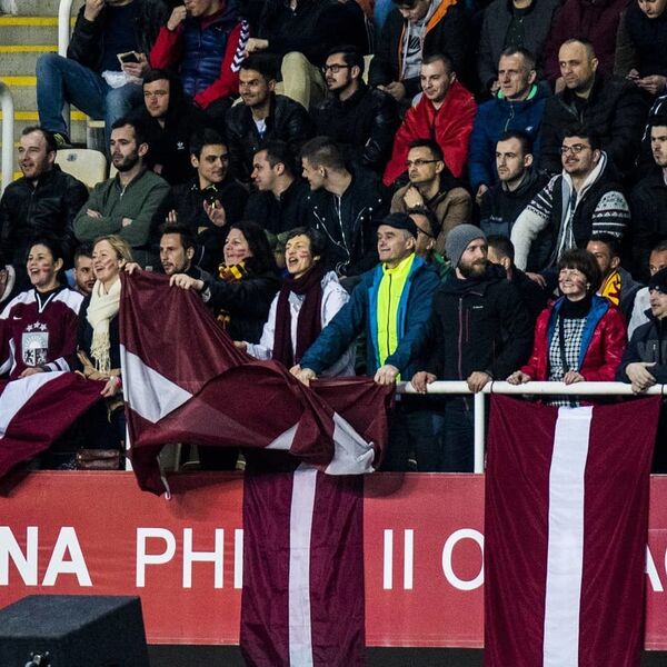 Сборная Латвии с новым тренером стартовала в отборе Евро-2020 - Sputnik Латвия