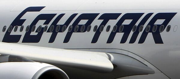 Самолет авиакомпании EgyptAir в Египте - Sputnik Latvija
