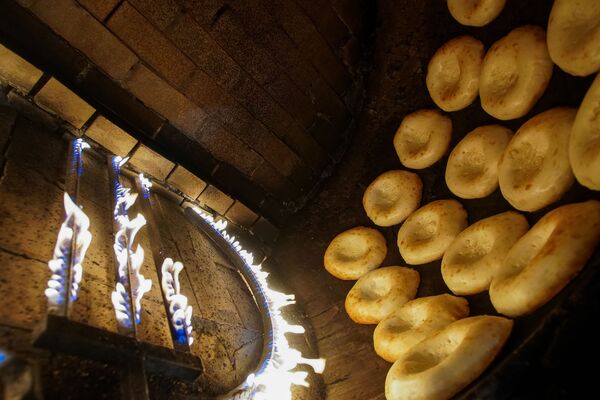 Вкус солнечного Узбекистана: такого в Риге еще не пробовали Вкус солнечного Узбекистана: такого в Риге еще не пробовали - Sputnik Латвия