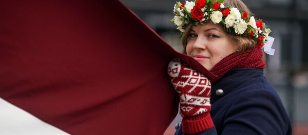 Шествие в День памяти жертв коммунистического террора Шествие в День памяти жертв коммунистического террора - Sputnik Latvija