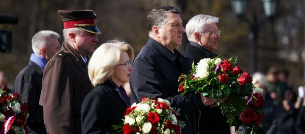 Шествие в День памяти жертв коммунистического террора - Sputnik Latvija