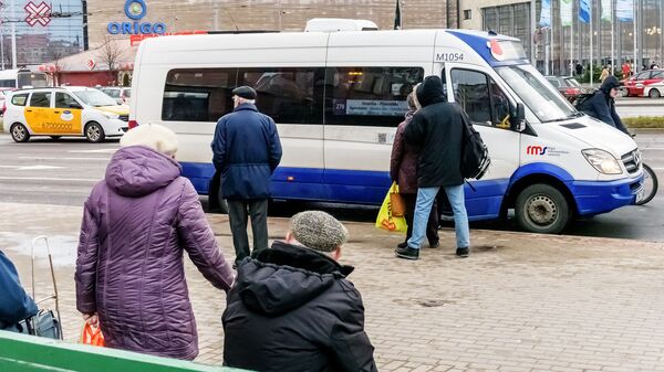 Рижский микроавтобус - Sputnik Латвия