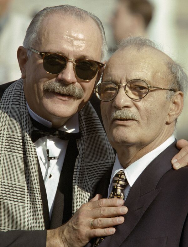 Умер российский режиссер Георгий Данелия Умер российский режиссер Георгий Данелия - Sputnik Латвия