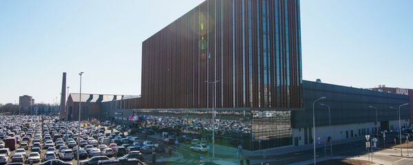 В Риге на территории, где раньше находился Кузнецовский фарфоровый завод, открылся торгово-развлекательный центр Akropole. В Риге на территории, где раньше находился Кузнецовский фарфоровый завод, открылся торгово-развлекательный центр Akropole. - Sputnik Латвия