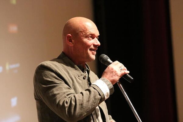 Завод Быкова в Риге, или И дольше века длится ночь - Sputnik Латвия