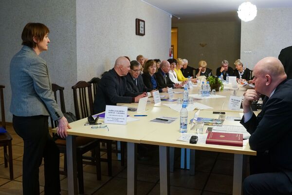 Россия ждет латвийцев: тысячи вакансий и бонусы для переселенцев - Sputnik Латвия