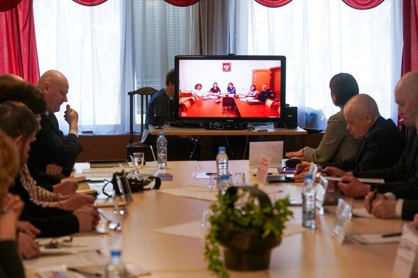 Россия ждет латвийцев: тысячи вакансий и бонусы для переселенцев - Sputnik Латвия