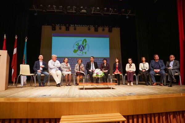 Нельзя оставаться в стороне: как в Латвии отстоять правду о Великой Победе - Sputnik Латвия