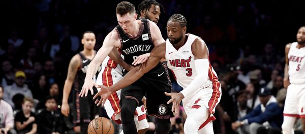 Латвийский баскетболист Бруклин Нетс Родион Куруц - Sputnik Латвия