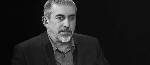 Линдерман о подарке властей Латвии латышам: будут додавливать Ушакова и утопят Согласие Линдерман о подарке властей Латвии латышам: будут додавливать Ушакова и утопят Согласие - Sputnik Latvija