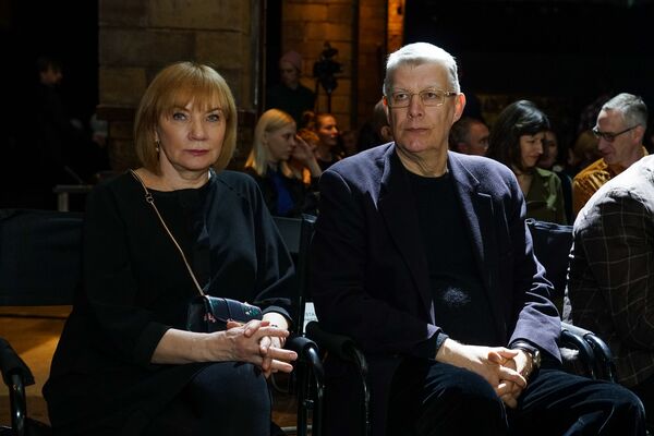 Президентский бал в разные годы: скромность, пышность и скандалы - Sputnik Латвия