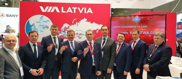 Латвийская делегация на выставке TransRussia 2019 - Sputnik Латвия