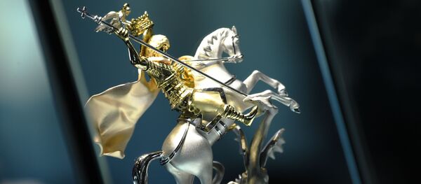 Приз Московского международного кинофестиваля - статуэтка Золотой Святой Георгий - Sputnik Латвия