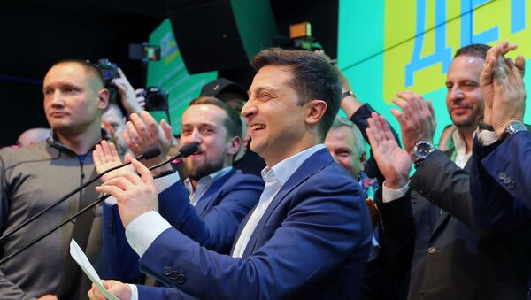 Второй тур выборов президента Украины - Sputnik Латвия