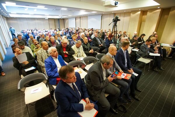 Дать шанс русским Латвии: чего РСЛ рассчитывает добиться в Европарламенте - Sputnik Латвия