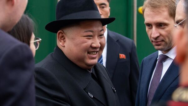 Лидер КНДР Ким Чен Ын прибыл в Россию - Sputnik Латвия