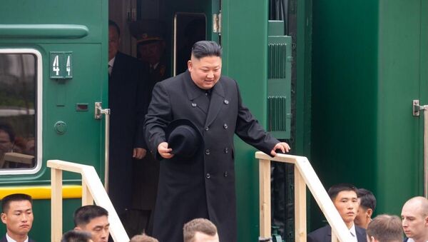 Приезд лидера КНДР Ким Чен Ына на станцию Хасан в Приморском крае - Sputnik Latvija