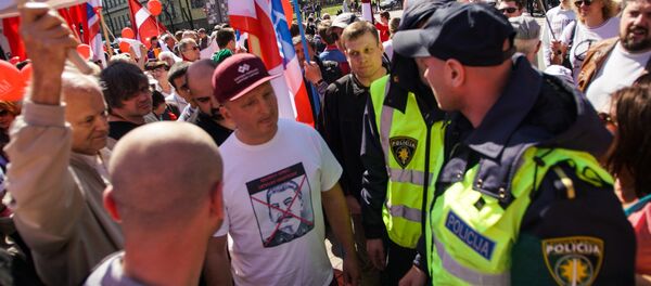 Митинг в защиту права на получение образования на русском языке в Латвии - Sputnik Латвия