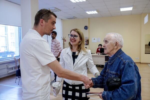 Латвия - почему? Латышская художница из Сибири ищет ответ в Риге - Sputnik Латвия