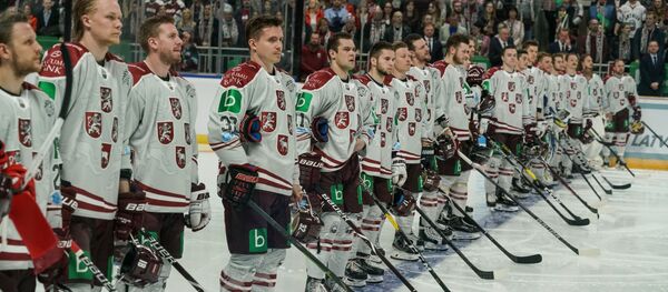 Контрольный матч по хоккею между сборными Латвии и России в Риге 24 апреля - Sputnik Латвия