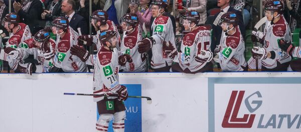 Контрольный матч по хоккею между сборными Латвии и России в Риге 24 апреля - Sputnik Латвия