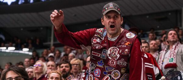 Контрольный матч по хоккею между сборными Латвии и России в Риге 24 апреля - Sputnik Латвия