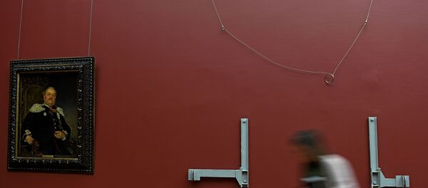 Место, где висела  картина И. Репина Иван Грозный и сын его Иван 16 ноября 1581 года, поврежденная Игорем Подпориным в Третьяковской галерее. - Sputnik Латвия