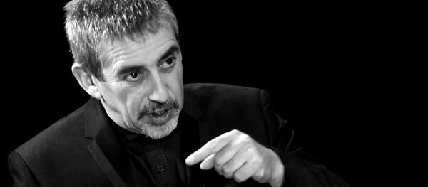 Линдерман: власти Латвии вошли в раж, битва за русские школы проиграна Линдерман: власти Латвии вошли в раж, битва за русские школы проиграна - Sputnik Latvija