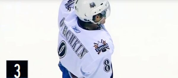 Лучшие голы за всю историю НХЛ, видео Лучшие голы за всю историю НХЛ, видео - Sputnik Латвия