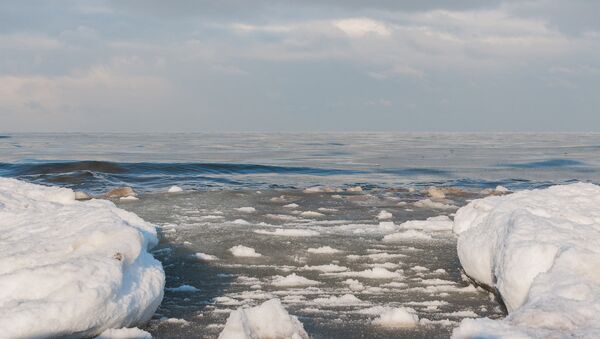 Пляж Юрмалы зимой - Sputnik Latvija