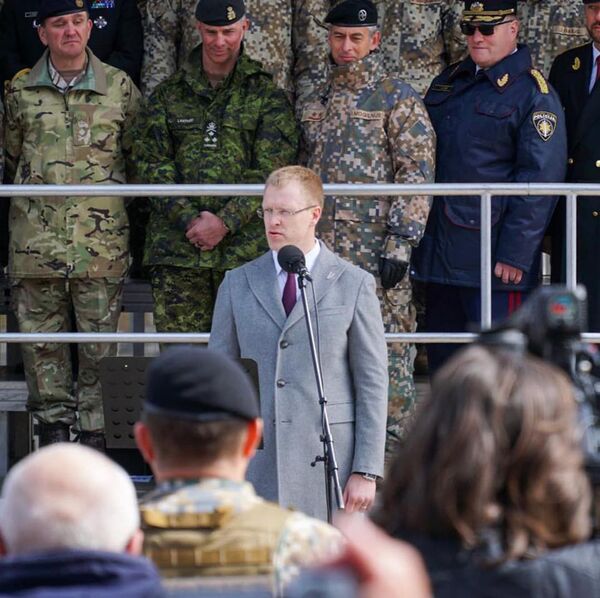 Где в 2020 году пройдет парад в День восстановления независимости - Sputnik Латвия