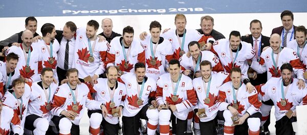 Сборная Канады по хоккею Сборная Канады по хоккею - Sputnik Латвия