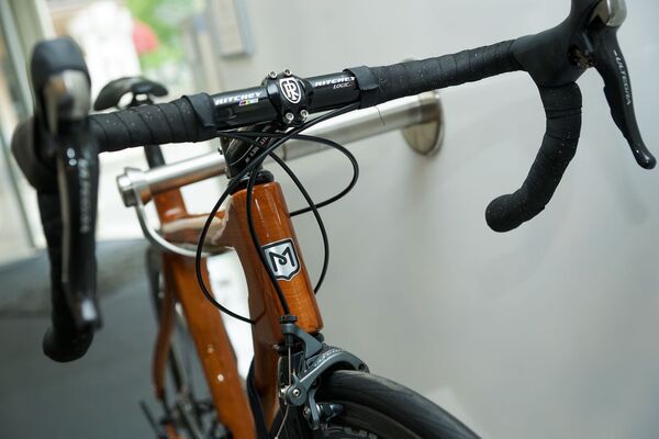 Латвия - может: куда катятся деревянные велосипеды из Риги Латвия - может: куда катятся деревянные велосипеды из Риги - Sputnik Латвия