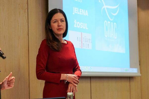 Как защитить семью и веру, или Европа запуталась в толерантных ценностях либерализма - Sputnik Латвия