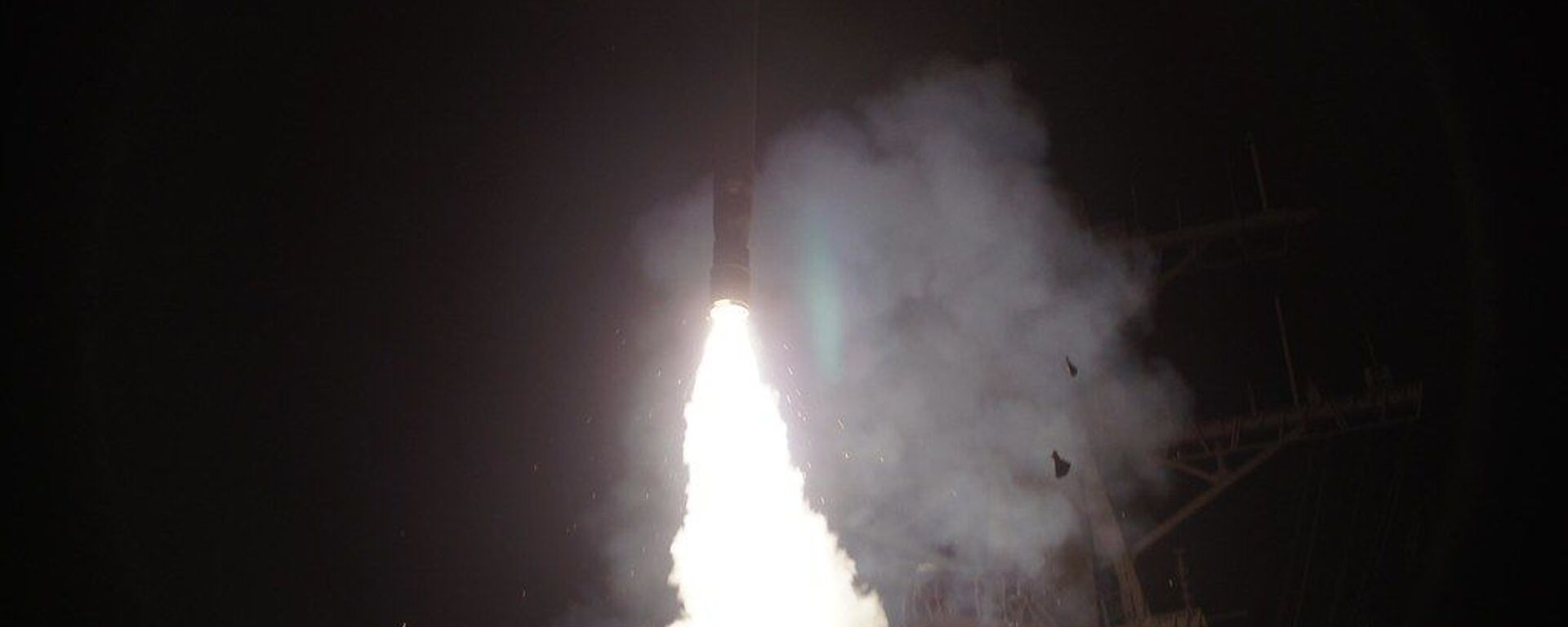 Пуск американской управляемой ракеты Tomahawk - Sputnik Латвия, 1920, 08.10.2025