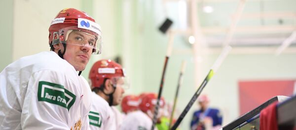 Игрок сборной России Евгений Малкин Игрок сборной России Евгений Малкин - Sputnik Latvija