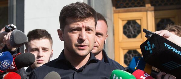 Брифинг избранного президента Украины В. Зеленского Брифинг избранного президента Украины В. Зеленского - Sputnik Latvija