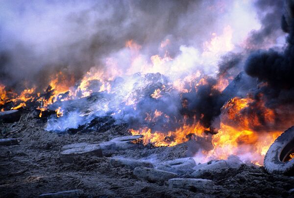 Горящие покрышки Горящие покрышки - Sputnik Латвия