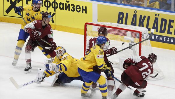 Матч Швеция-Латвия чемпионата мира по хоккею. 20 мая 2019 г. - Sputnik Латвия